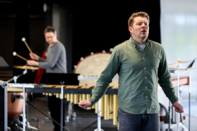 Stanislas de Barbeyrac présente 'Trip', un récital intime à Gradignan