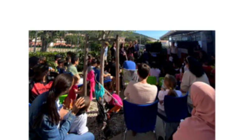 Sète : Le projet "Nos comptines au fil de Thau" renforce les liens familiaux par la musique