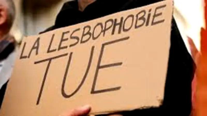 Suicide d'une directrice d'école dans le Cantal : le ministère reconnaît une "défaillance institutionnelle"