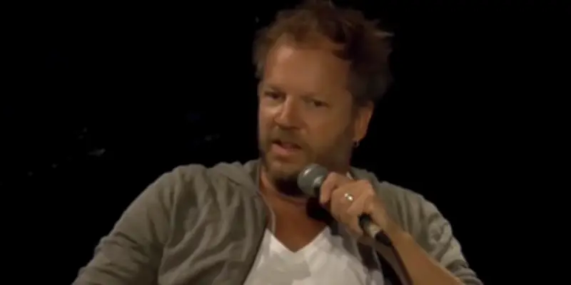 Suspension d'un architecte-enseignant à Marseille suite à des signalements de violences