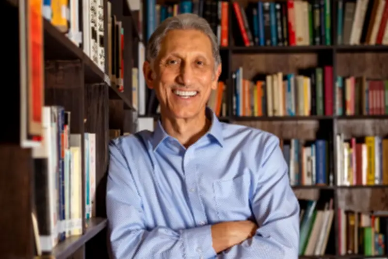 Taleb Alrefai, écrivain koweïtien, dénonce le prix payé par son pays dans un conflit