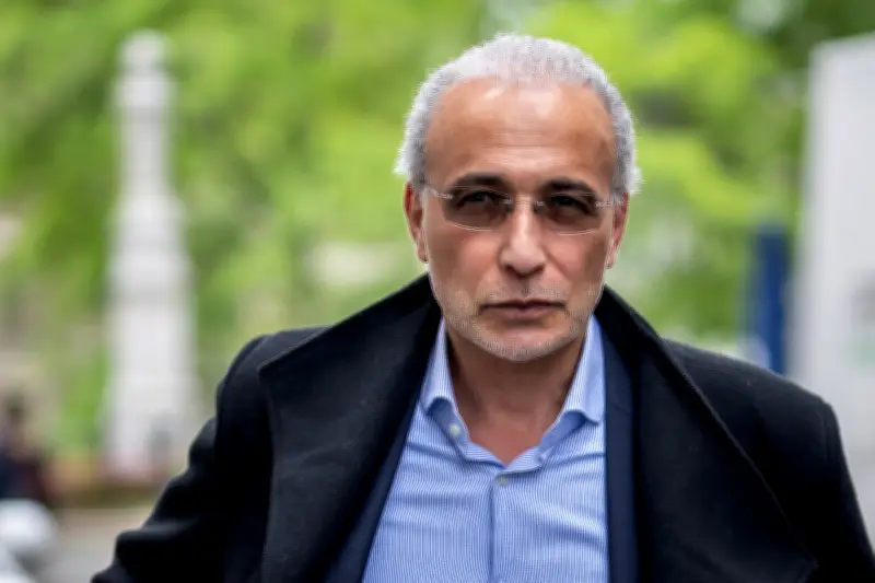 Tariq Ramadan en fuite : un mandat d'arrêt international émis après son absence au procès