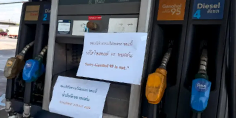 Thaïlande : vent de panique sur les prix de l'essence, les automobilistes inquiets