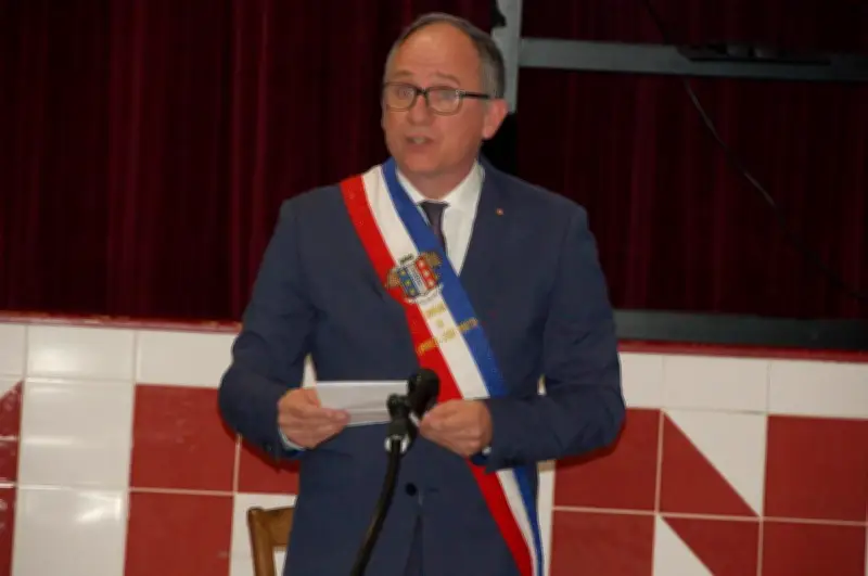 Thierry Auroy-Peytou réélu maire à l'unanimité, cinq adjoints nommés