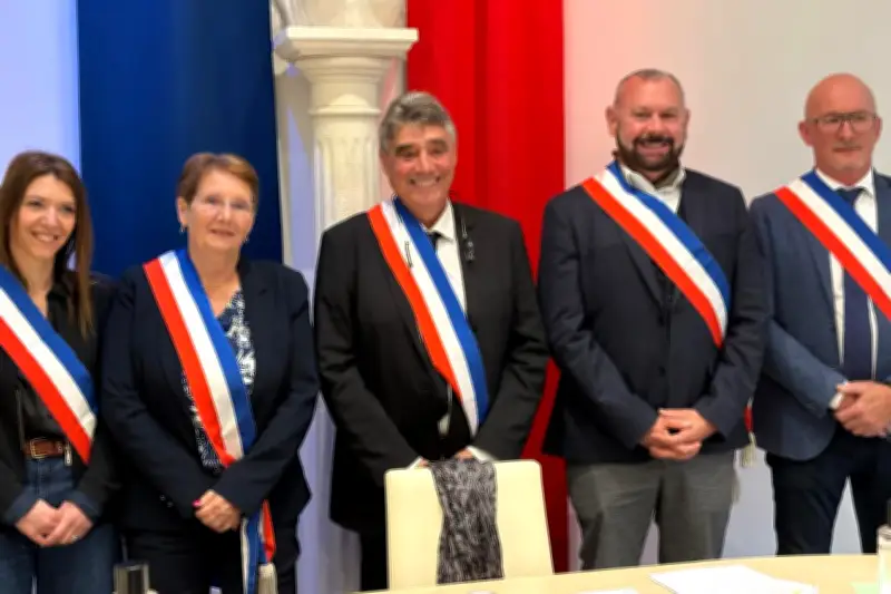 Théoule-sur-Mer : Le maire Botella coupe court à l'opposition lors de son premier conseil