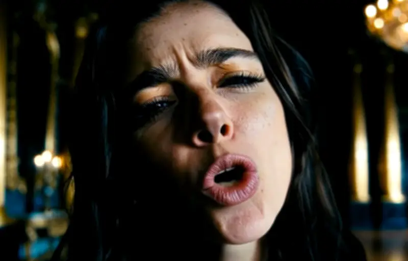 Tilly Norwood, première artiste IA, dévoile sa chanson Take the Lead