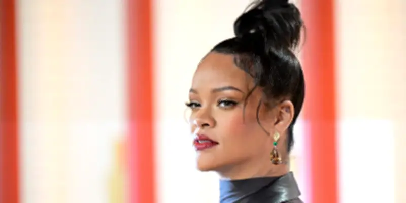 Tirs sur la maison de Rihanna à Los Angeles : une femme poursuivie pour tentative de meurtre