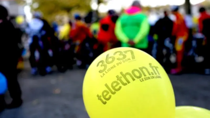 Téléthon 2025 : plus de 100,5 millions d'euros collectés pour la recherche sur les maladies rares