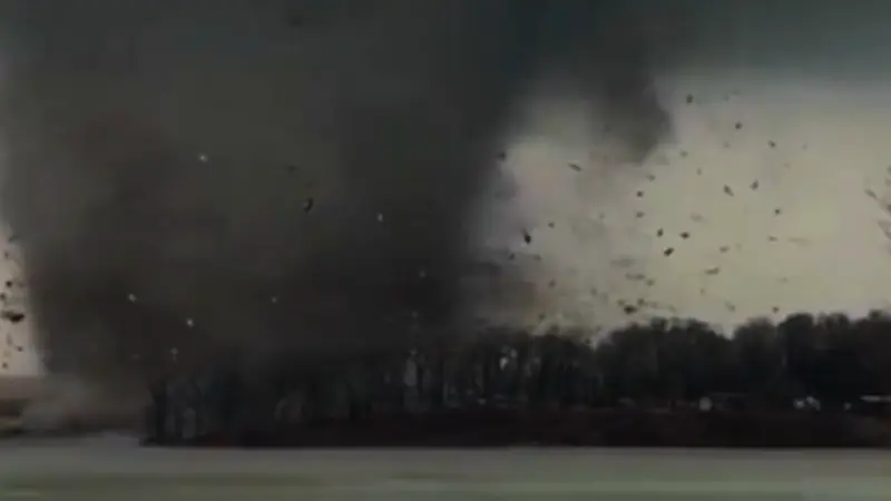 Tornades meurtrières au Michigan : au moins quatre morts et des dizaines de blessés