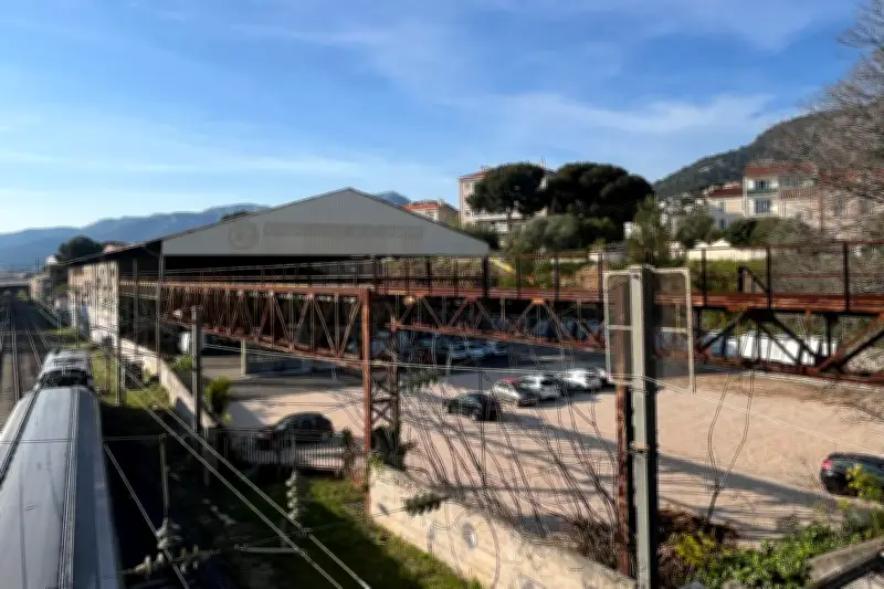 Toulon : la fourrière municipale déménage vers un nouveau site à Claret