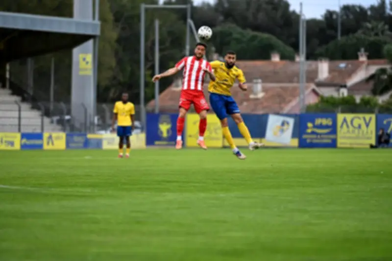 Toulon surprend Cannes (4-2) et bouleverse le classement du National 2
