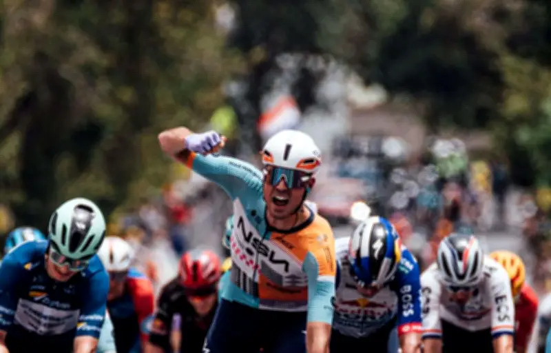 Tour de Catalogne 2026 : Ethan Vernon s'impose au sprint, Dorian Godon conserve le maillot de leader