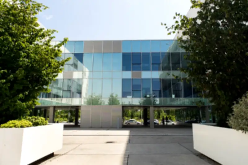 TP, géant des centres d'appels, supprime 3 300 postes pour robotiser avec l'IA