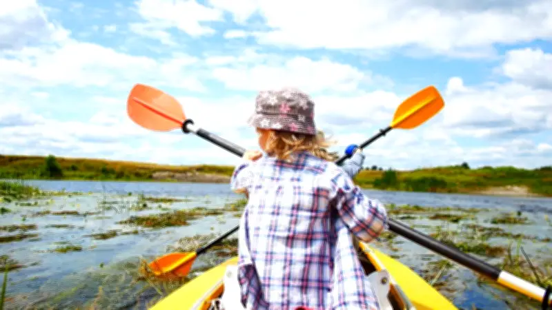 Tragédie sur l'Indre : une fillette de 8 ans meurt noyée après le chavirage de son canoë