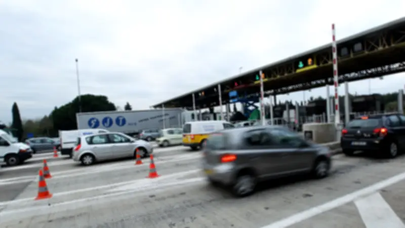 Travaux de signalisation sur l'A9/A54 : fermetures nocturnes et déviations annoncées