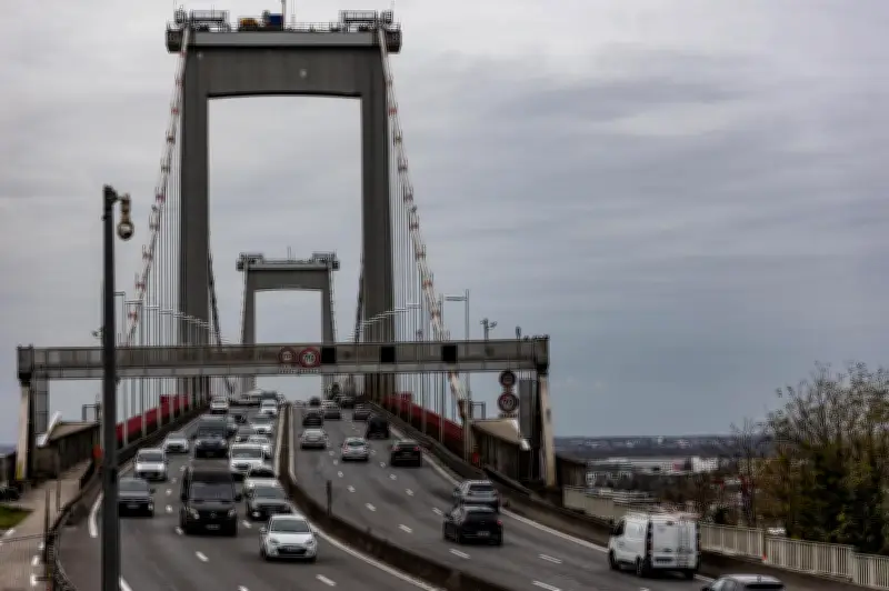 Travaux nocturnes sur le pont d'Aquitaine à Bordeaux du 18 au 20 mars