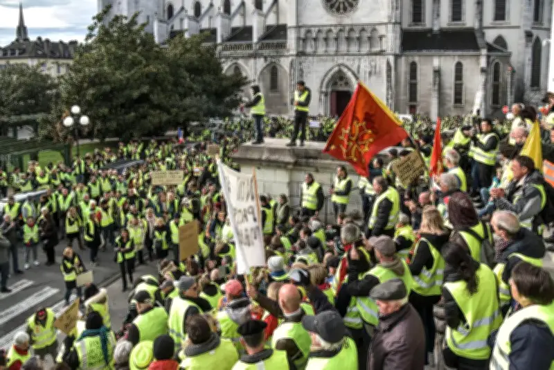 Trois CRS font appel après leur condamnation pour violences contre des gilets jaunes dans un Burger King