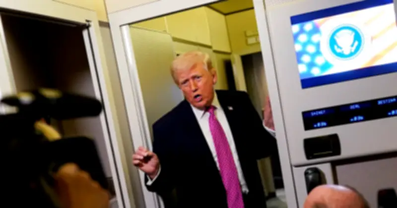 Trump menace l'île pétrolière de Kharg tout en vantant des négociations avec l'Iran