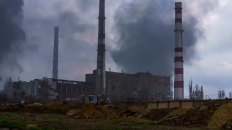 Ukraine : une raffinerie pétrolière majeure du sud de la Russie touchée par des drones