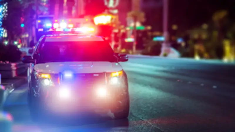 Un adolescent de 15 ans avoue le meurtre violent d'un trentenaire à Nice