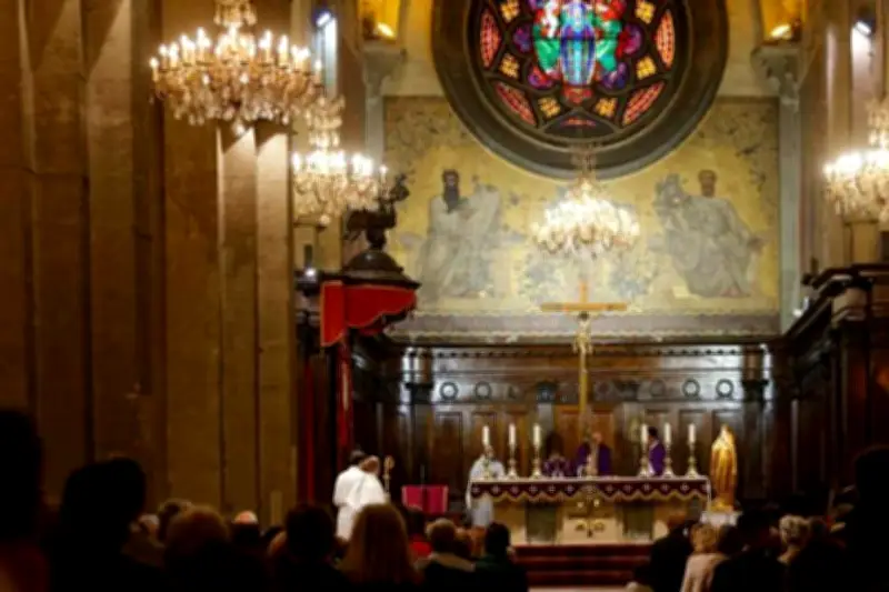 Un ancien abbé suspecté de violences sexuelles dans les années 1970 : appel à témoignages lancé par trois diocèses