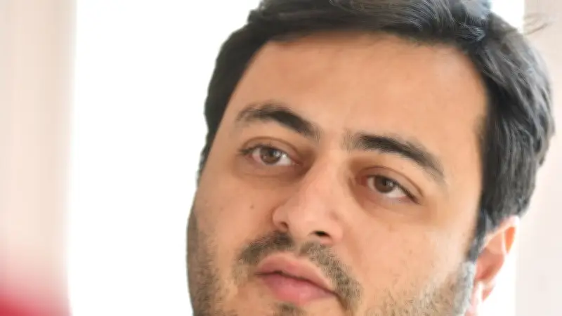 Un avocat iranien à Montpellier espère une transition démocratique après la mort de Khamenei