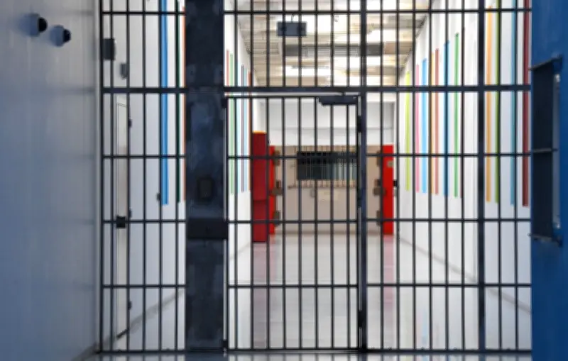 Un avocat lyonnais soupçonné de complicité avec la DZ Mafia dans une vaste opération judiciaire