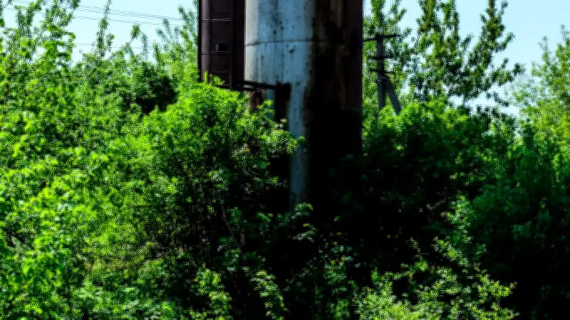 Un château d'eau vendu pour 1 euro : la stratégie insolite d'un village creusois
