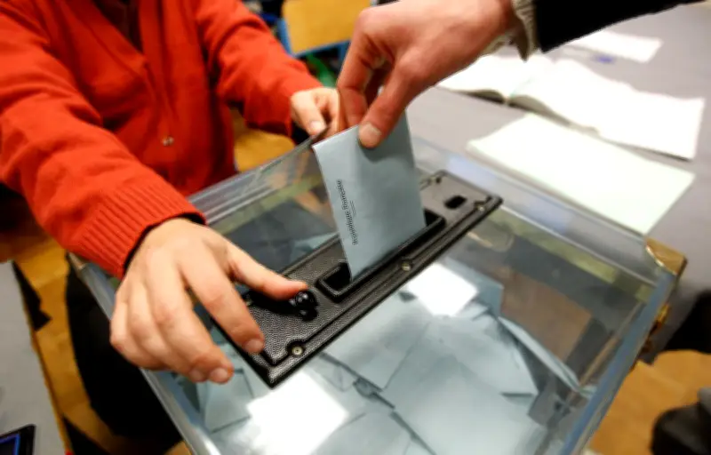 Un couple divisé par les municipales à Livarot-Pays-d’Auge