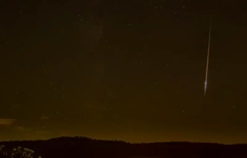 Un débris de météorite traverse le toit d'une maison au Texas, la NASA confirme l'événement