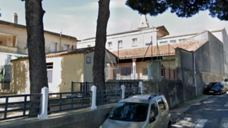 Un directeur d'école suspendu après des propos choquants sur une élève de 6 ans