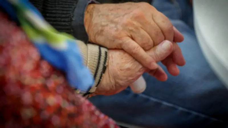 Un Ehpad de Montpellier brise le tabou de la sexualité des seniors avec des formations