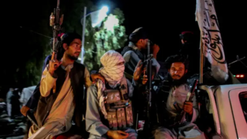 Un enseignant suspendu après avoir soutenu les talibans sur Facebook