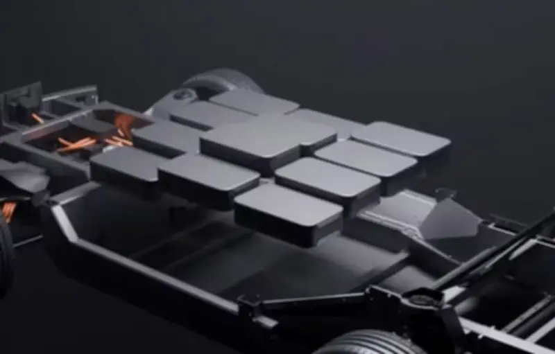 Un expert chinois met en garde contre la précipitation sur les batteries solides pour voitures électriques