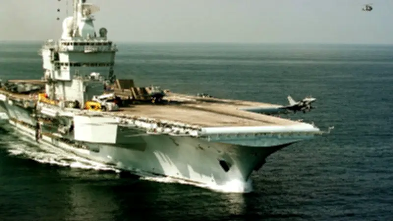 Un footing révèle la position du Charles-de-Gaulle : quel risque réel pour le porte-avions nucléaire ?