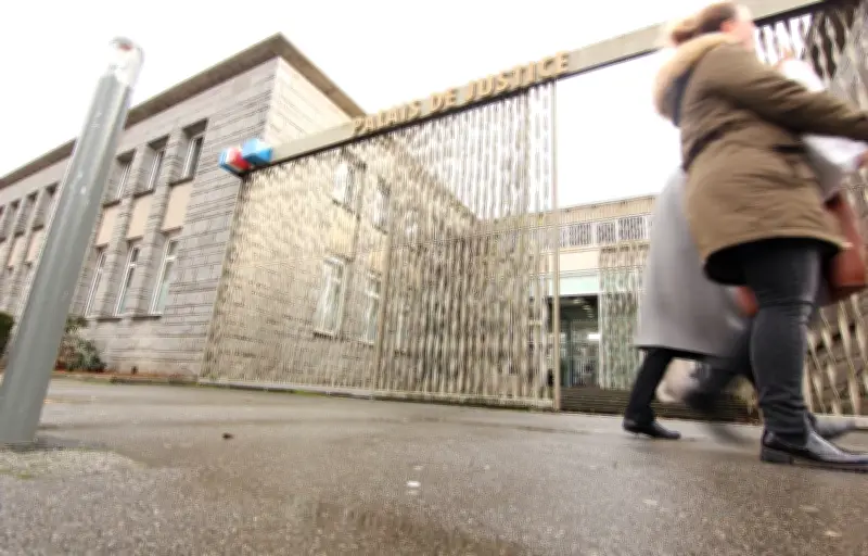 Un homme brandit une tronçonneuse contre son ex et ses amis dans le Morbihan