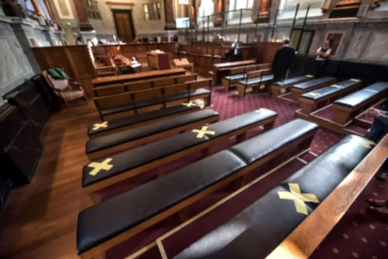 Un marin-pêcheur condamné à 14 ans pour viols incestueux sur deux mineures à Biarritz