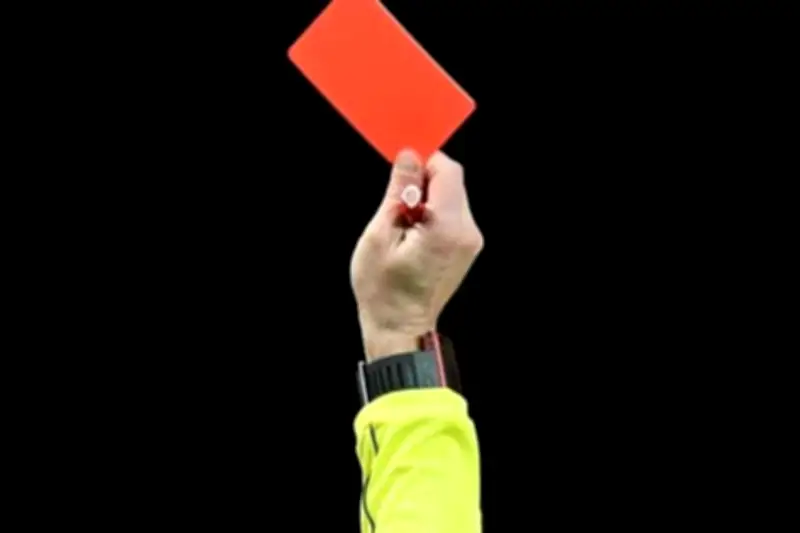 Un match de foot amateur dégénère dans le Morbihan : 24 cartons rouges et intervention des gendarmes