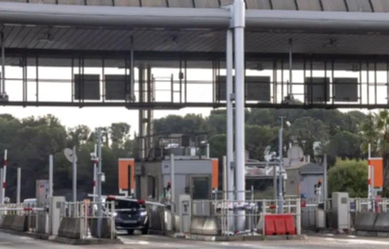 Un père condamné à cinq mois de prison avec sursis pour avoir fait du stop avec sa fille sur une autoroute