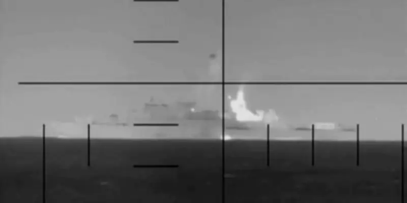 Un sous-marin américain coule une frégate iranienne dans l'océan Indien, 87 morts