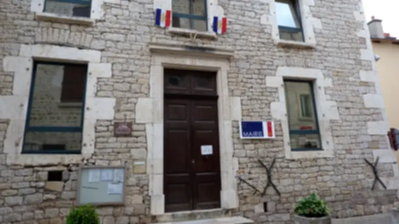 Un stage de baby-sitting pour les jeunes organisé par le Relais familles en Aveyron