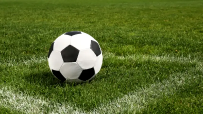 Un supporter de 82 ans meurt au stade en assistant à son match hebdomadaire