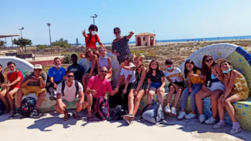 Un été riche en activités pour les jeunes de Saint-Ambroix grâce au pôle jeunesse