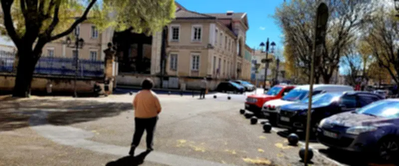 Un "VRP des stupéfiants" condamné dans le Gard pour un trafic de drogue villageois