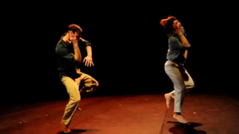 « Undone » à Sérignan : un hymne chorégraphique à l'amour du couple