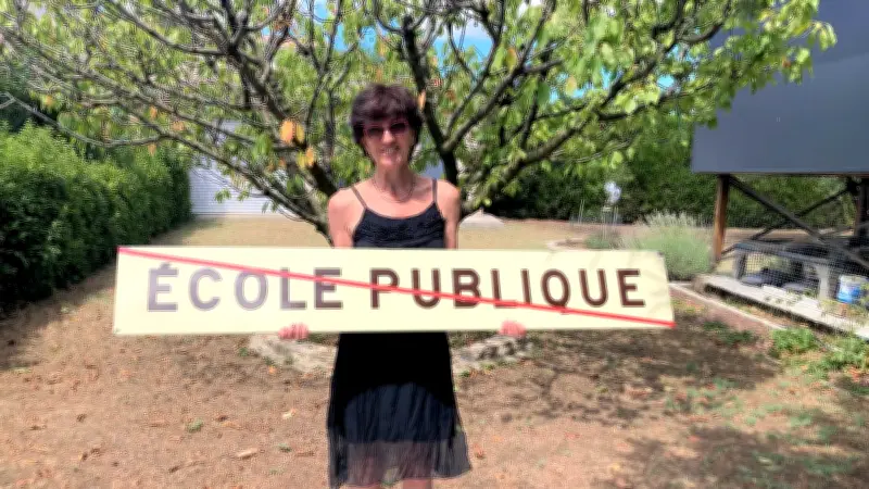 Une ex-directrice d'école dénonce par un poème la souffrance des enseignants