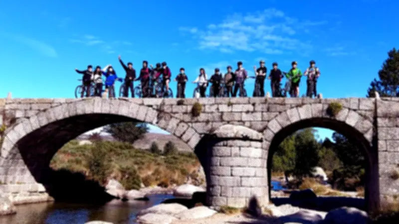 Une journée VTT inoubliable pour les collégiens du Pont du Tarn au mont Lozère