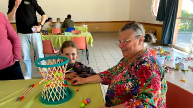 Une matinée jeux réussie à Foissac : convivialité et découverte pour tous