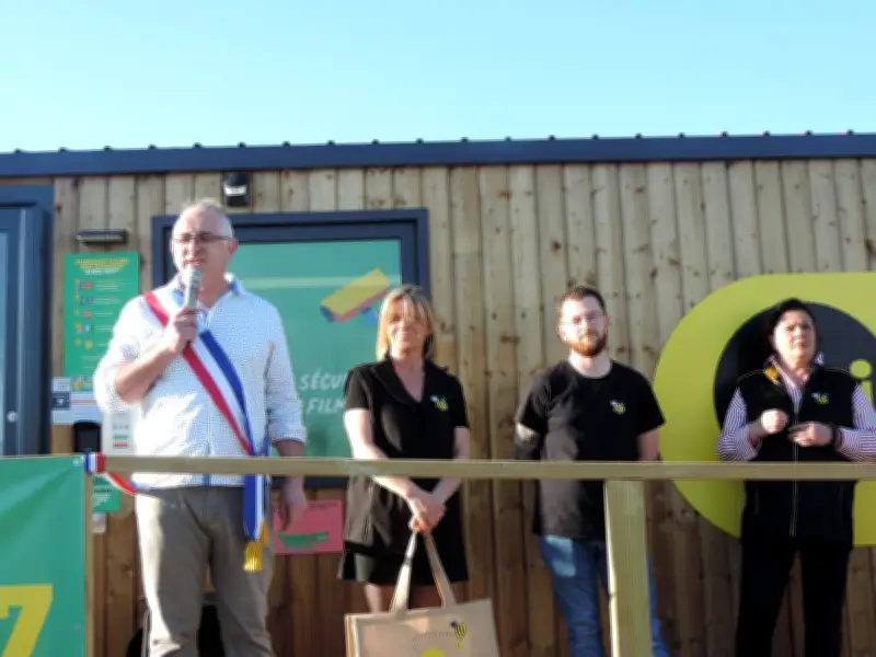 Une épicerie sans personnel ouvre à Saint-Pierre-La-Noue pour lutter contre la désertification rurale