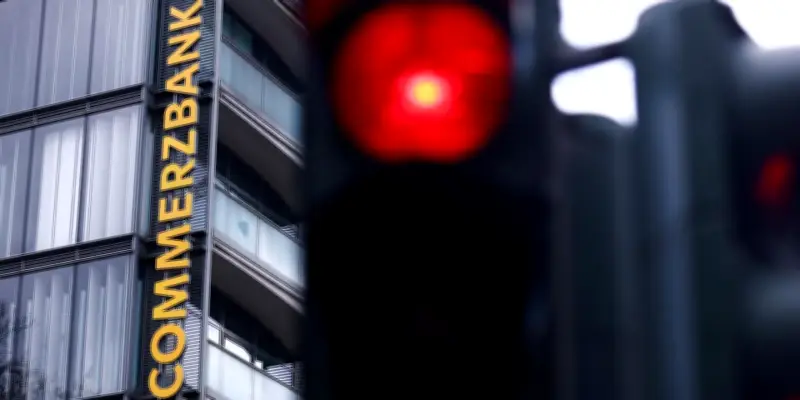 UniCredit tente de racheter Commerzbank, révélant les contradictions allemandes